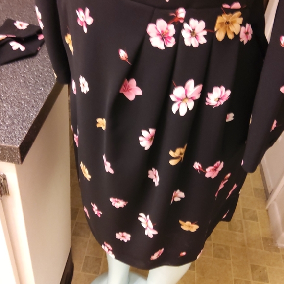 💋💐MARELLA long-sleeves black &pink flora print - Picture 5 of 7